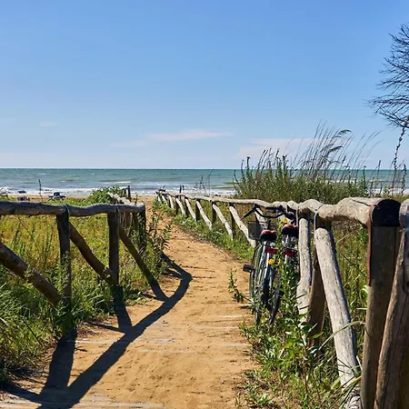 Apartment Charming Flat With Swimming Pool Bibione
