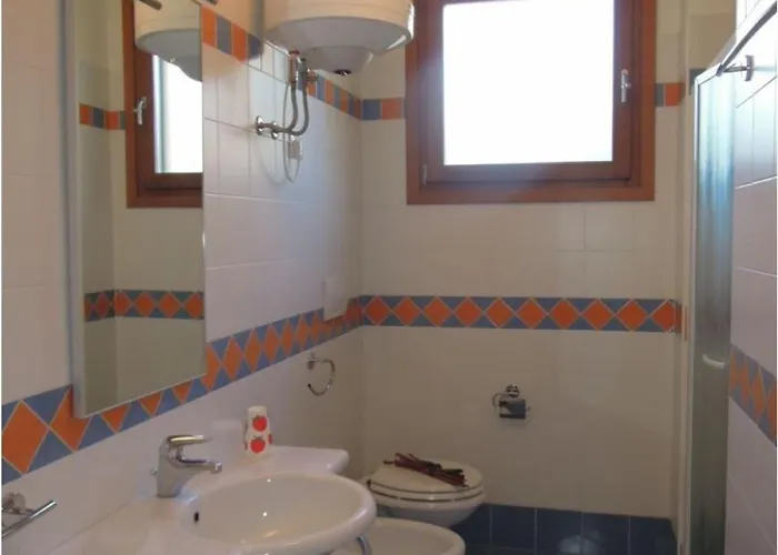 Апартаменты Charming Flat With Swimming Pool *