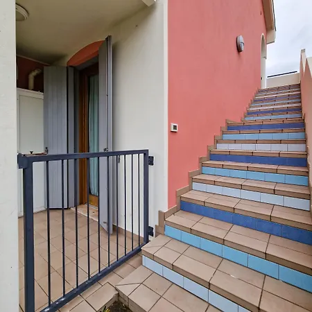 Charming Flat With Swimming Pool Διαμέρισμα Μπιμπιόνε