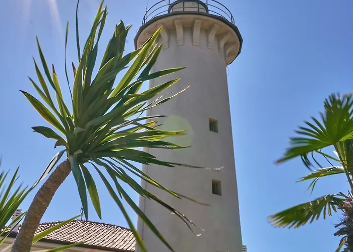 Charming Flat With Swimming Pool